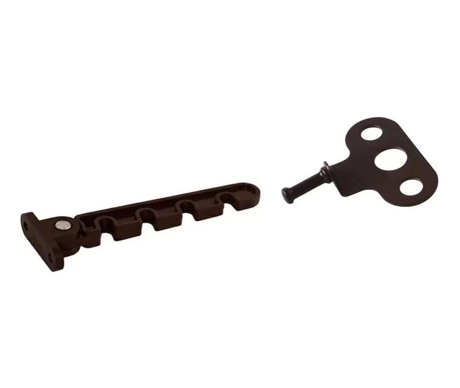 Фото Ограничитель открывания Internika (овальная розетка), коричневый с металлическим держателем (заклепка) Для поворотных окон 